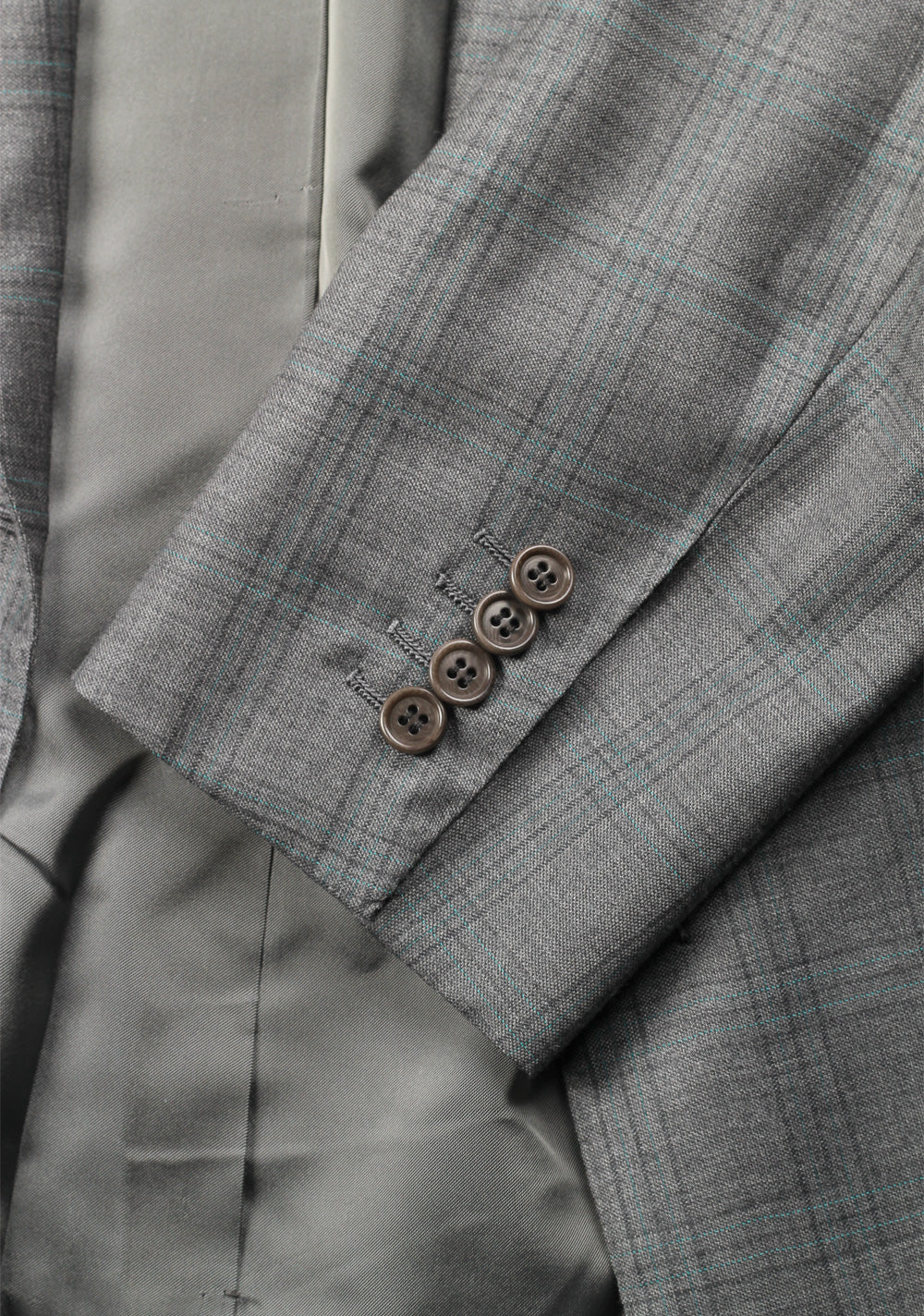 Kiton Suit Size 48 / 38R U.S. 100% Cashmere Double Breasted