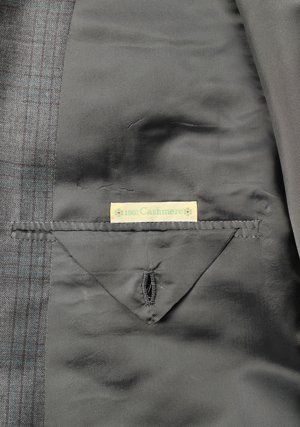 Kiton Suit Size 48 / 38R U.S. 100% Cashmere Double Breasted