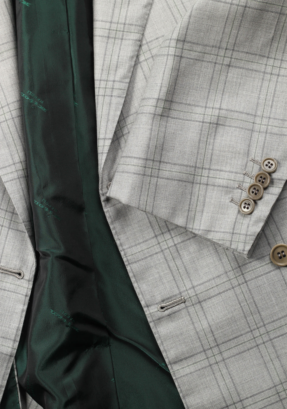 Kiton Suit Size 48 / 38R U.S. Double Breasted Cashmere Silk
