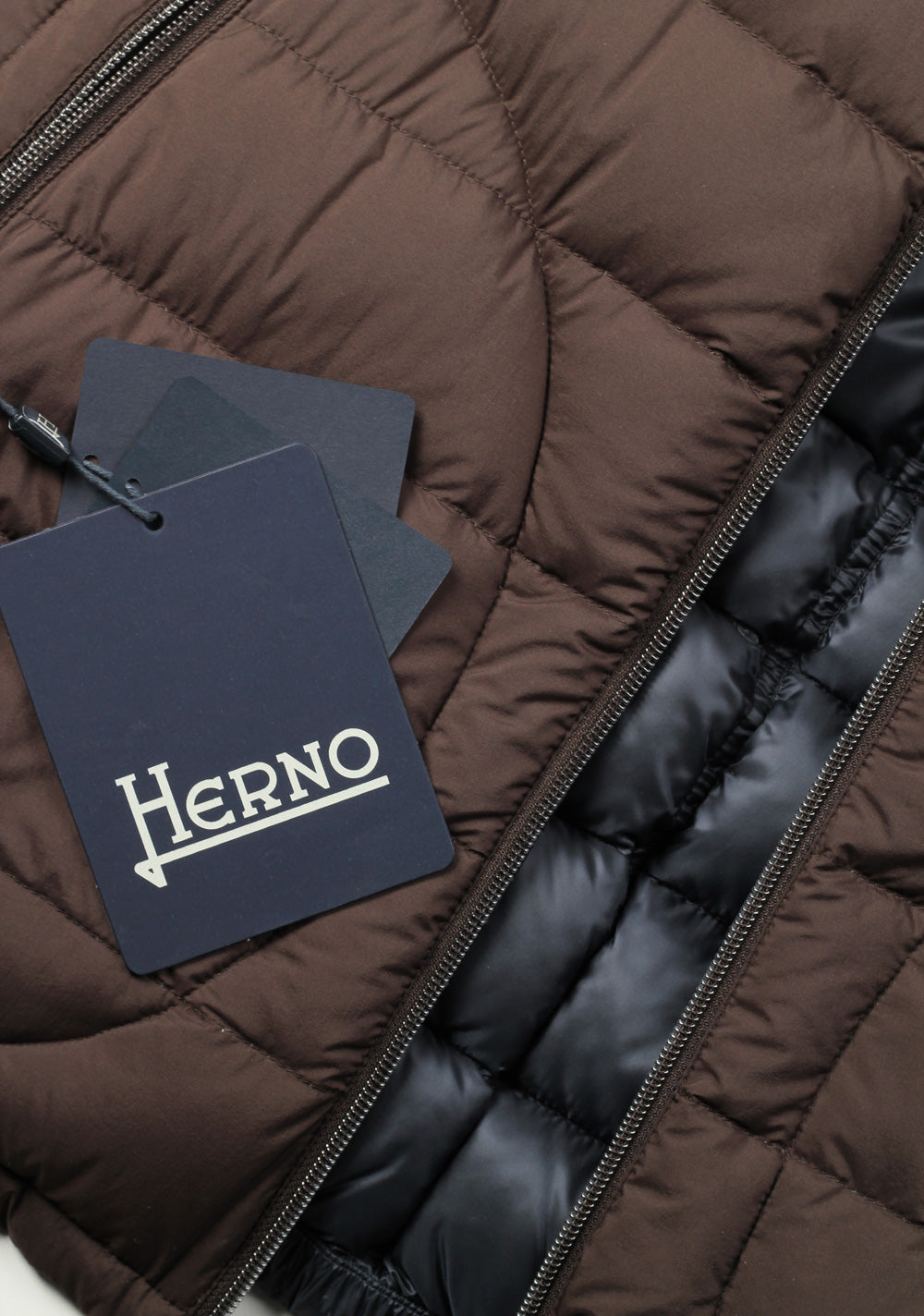 Herno Reversible Hooded Vest Size 52 / 42R U.S.