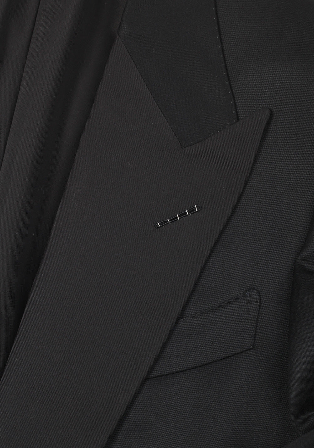 TOM FORD Windsor Black Tuxedo Smoking Suit Size 44 / 34R U.S. Base A