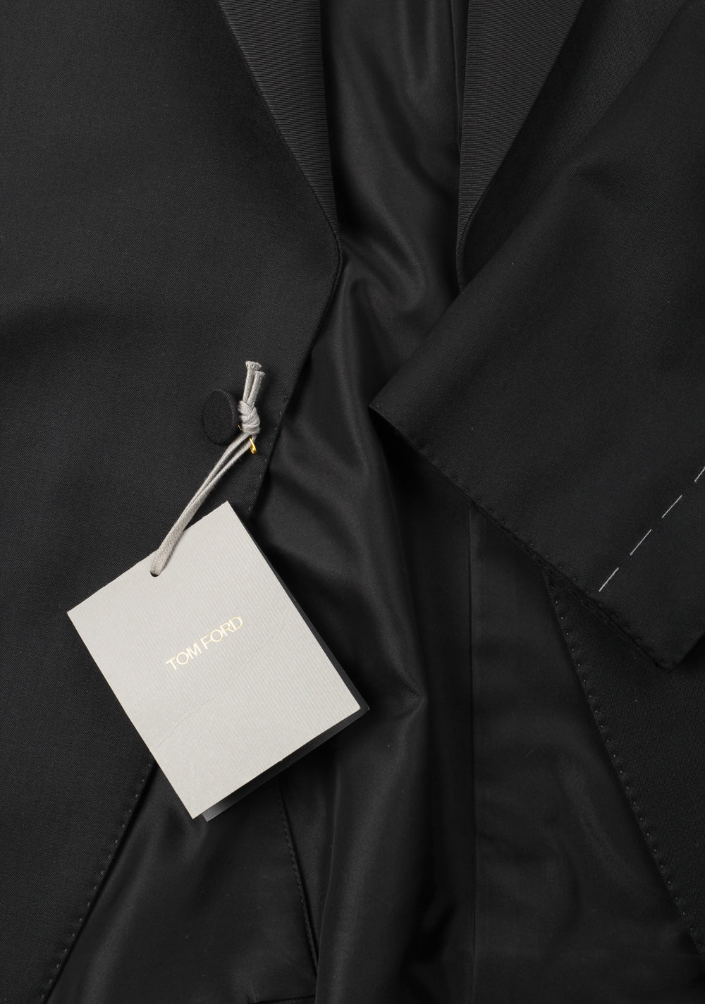 TOM FORD Windsor Black Tuxedo Smoking Suit Size 50L / 40L U.S. Base A