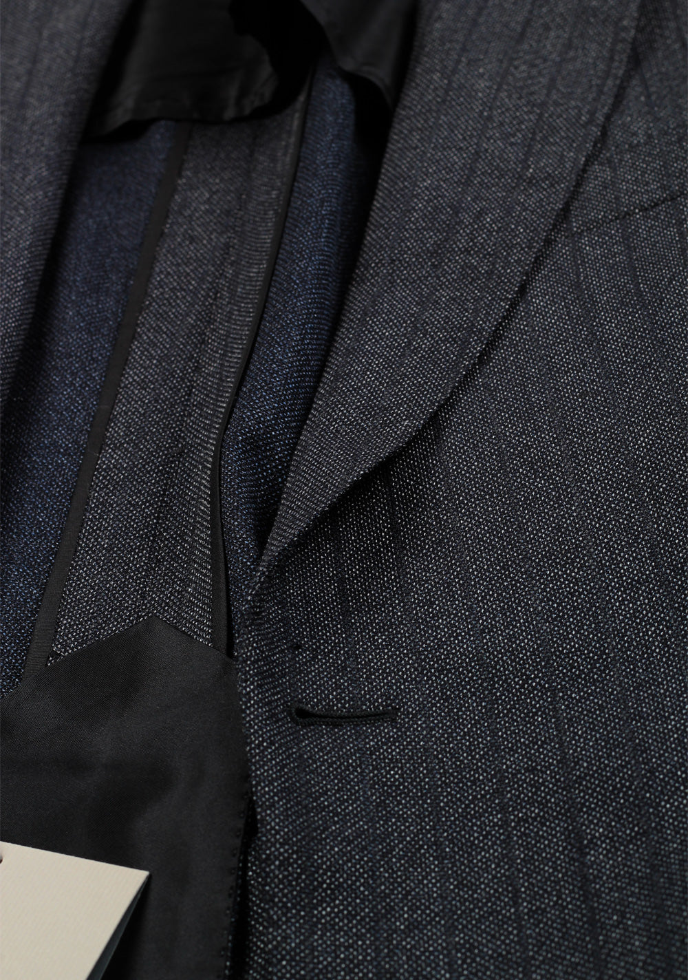 TOM FORD Suit Size 48 / 38R U.S. Wool Silk