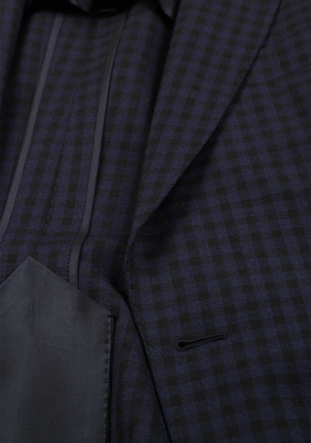 TOM FORD Suit Size 48 / 38R U.S. Wool Mohair