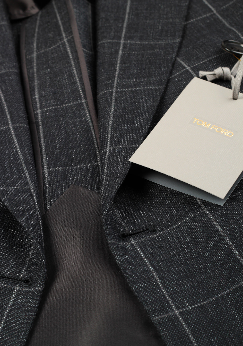 TOM FORD Double Breasted Suit Size 48 / 38R U.S. Wool Linen Silk