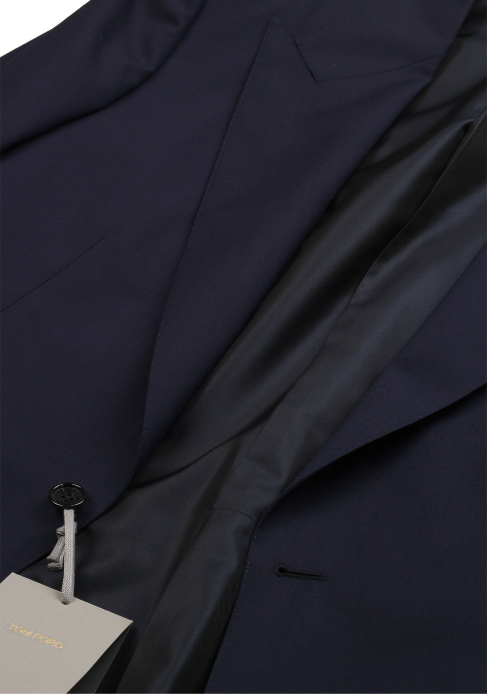 TOM FORD Navy Suit Size 48 / 38R U.S. Wool Fit A