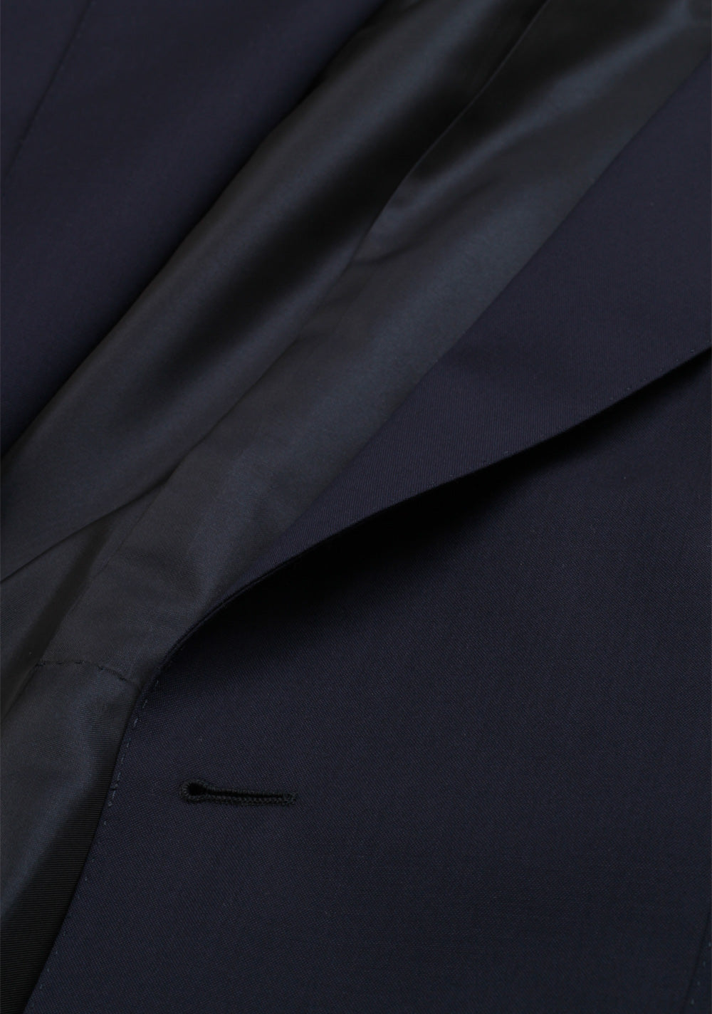 TOM FORD Navy Suit Size 48 / 38R U.S. Wool Fit A