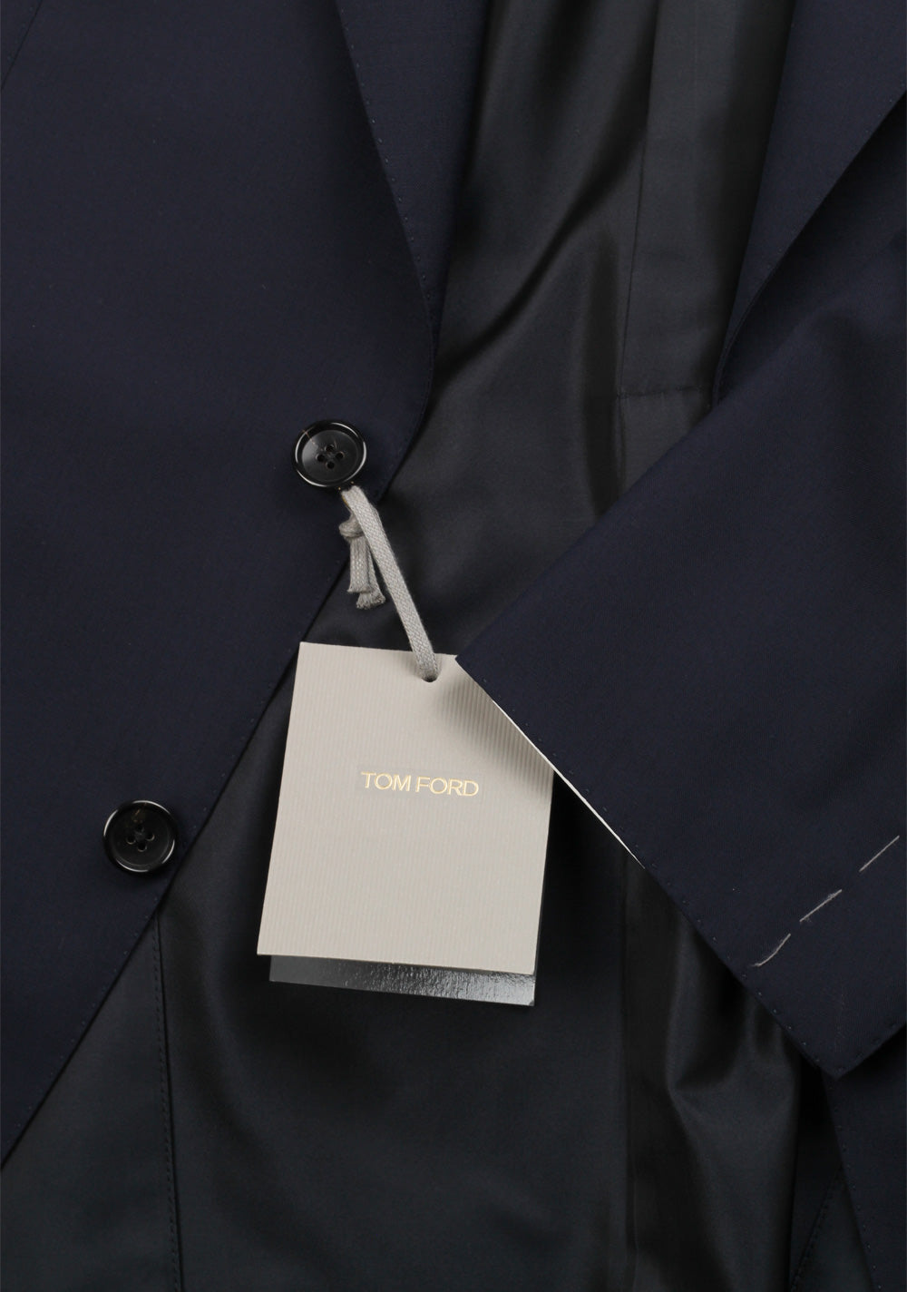 TOM FORD Navy Suit Size 48 / 38R U.S. Wool Fit A