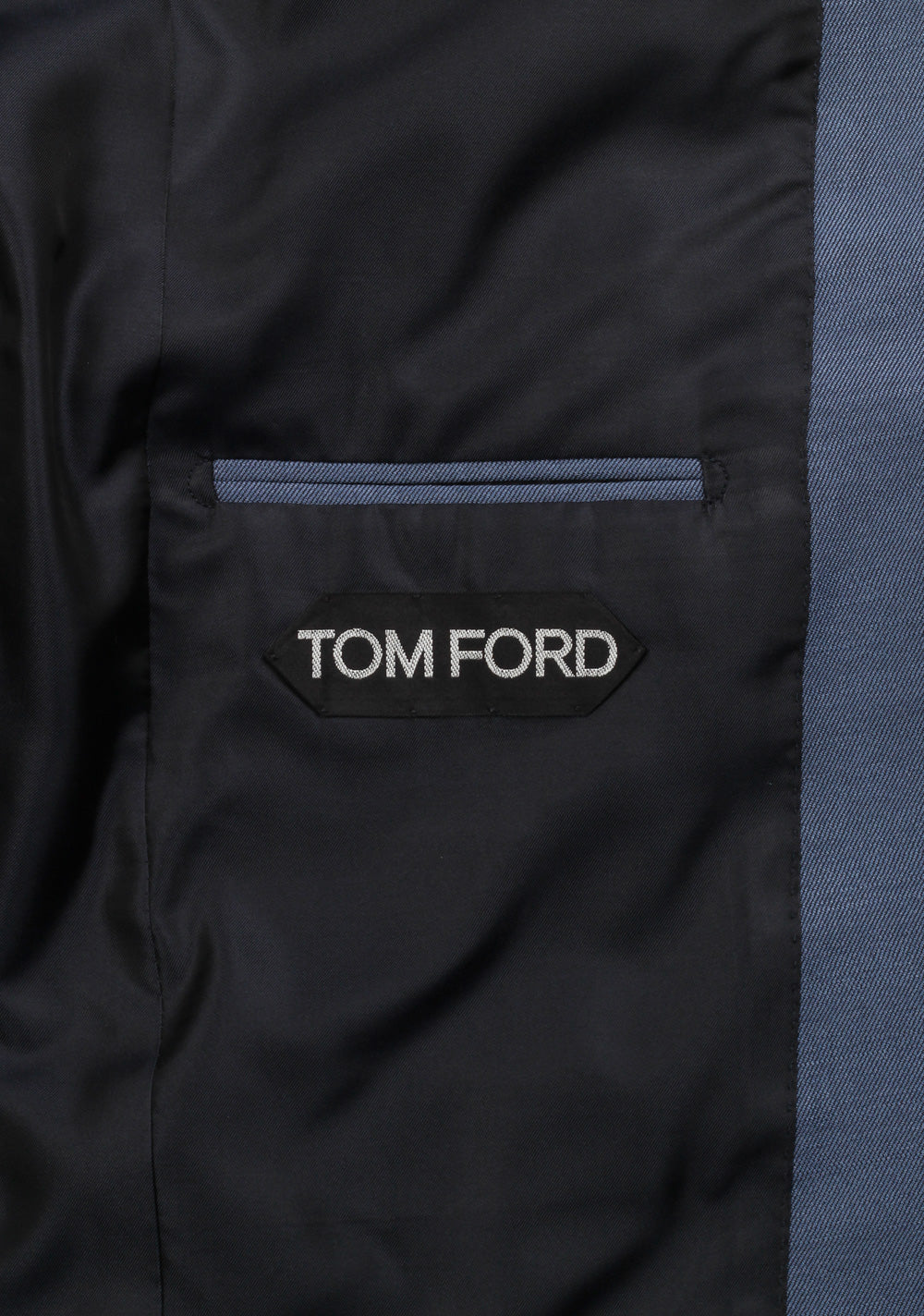 TOM FORD Grayish Blue Suit Size 48 / 38R U.S. 100% Silk Fit A