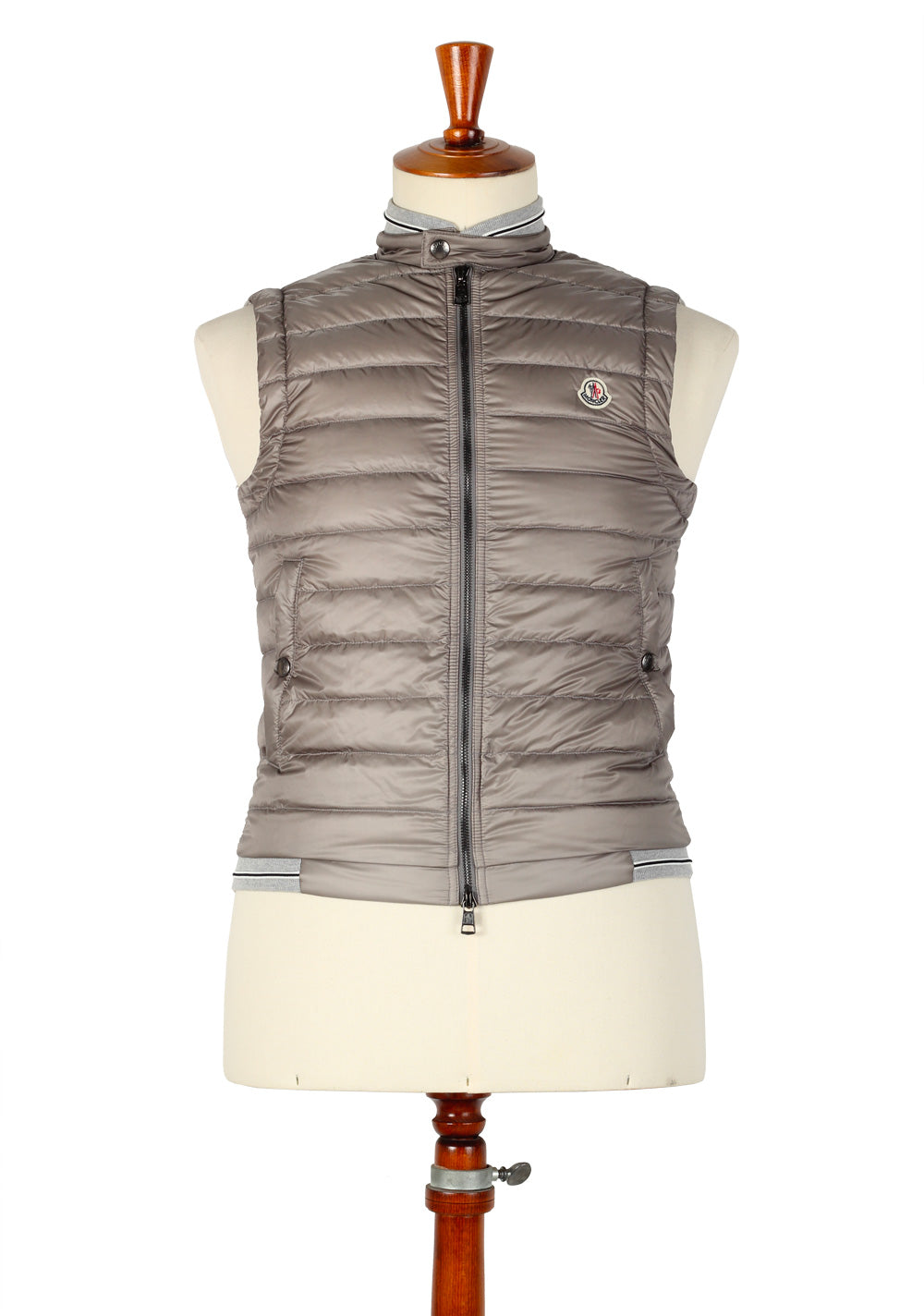 Moncler Maglia Gilet Vest Size S / 46 / 36 U.S.