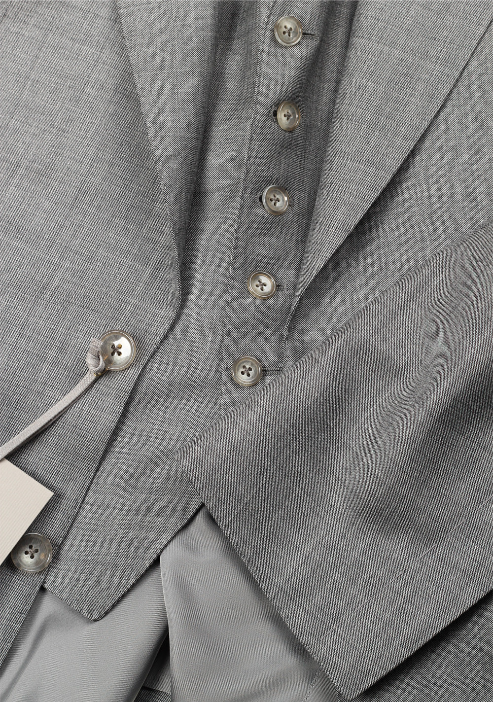 TOM FORD Windsor Sharkskin Gray 3 Piece Suit Size 50 / 40R U.S. Wool Fit A