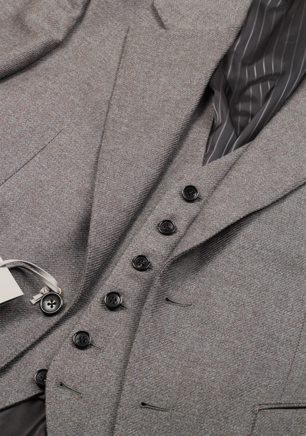 TOM FORD Shelton Brownish Gray Solid 3 Piece Suit Size 46 / 36R U.S. Wool