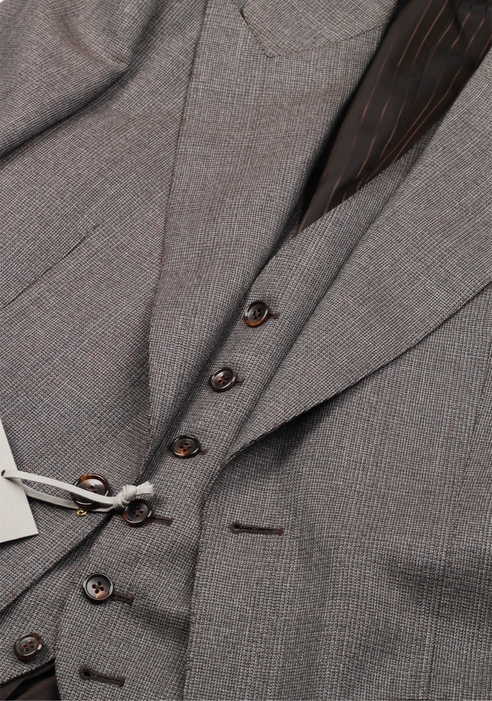 TOM FORD Shelton Brownish Gray Checked 3 Piece Suit Size 46 / 36R U.S. Wool