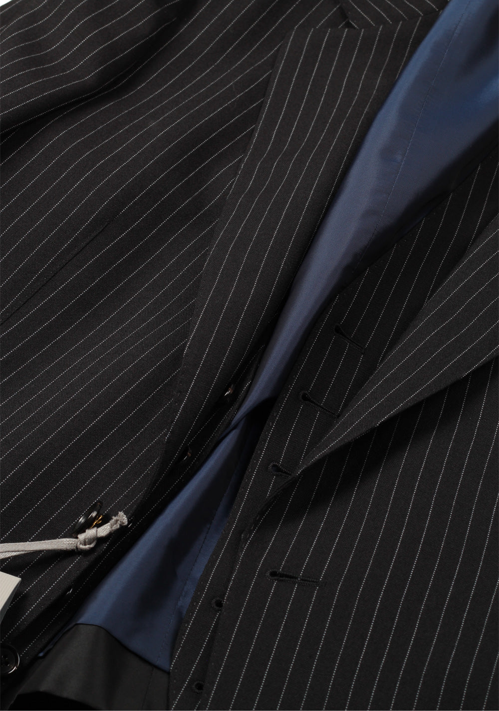 TOM FORD Striped Charcoal 3 Piece Suit Size 48 / 38R U.S. Wool Basic Base E