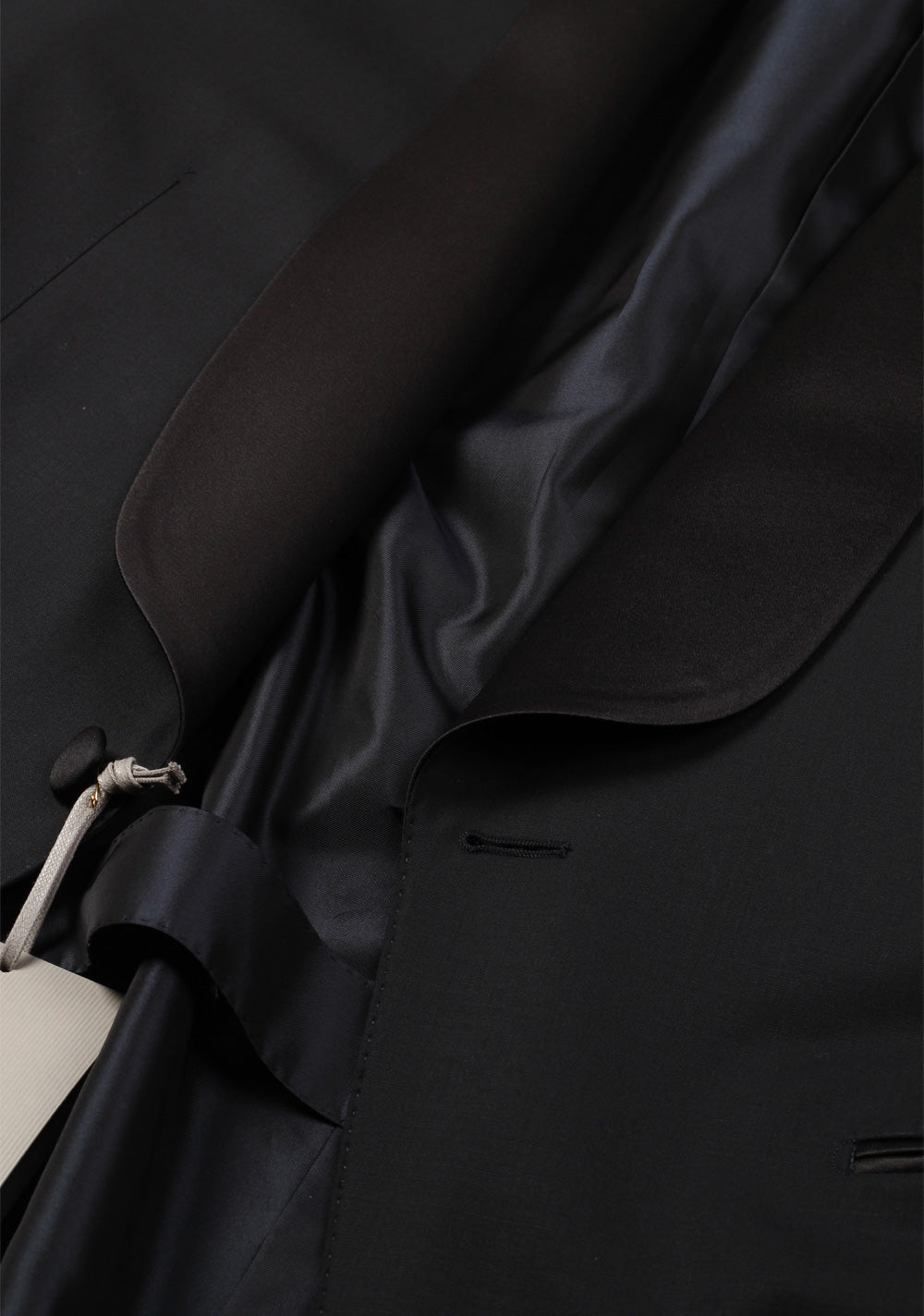 TOM FORD O'Connor Midnight Blue Tuxedo Suit Size 52 / 42R U.S. Shawl Collar Fit Y