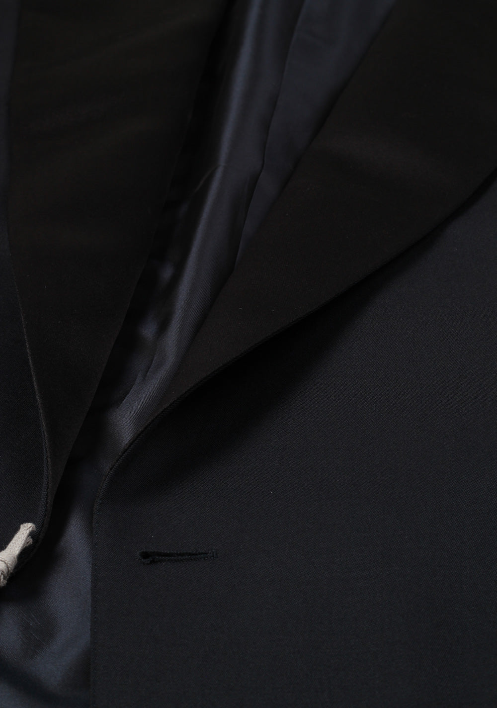 TOM FORD Windsor Midnight Blue Tuxedo Smoking Suit Size 54 / 44R U.S. Fit A