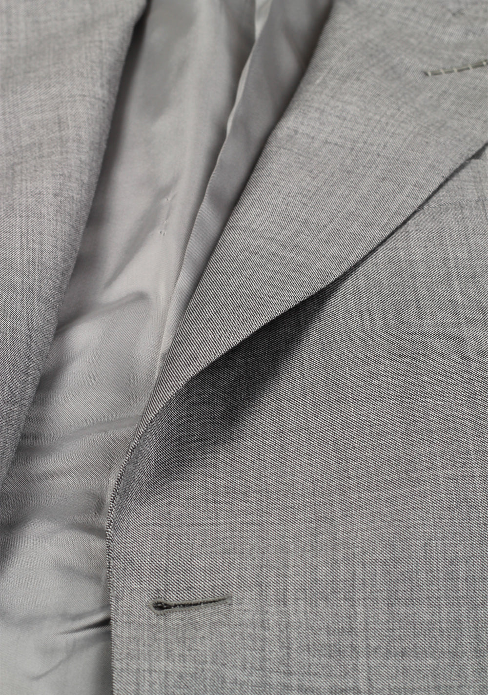 TOM FORD Shelton Sharkskin Light Gray Suit Size 54 / 44R U.S. Wool