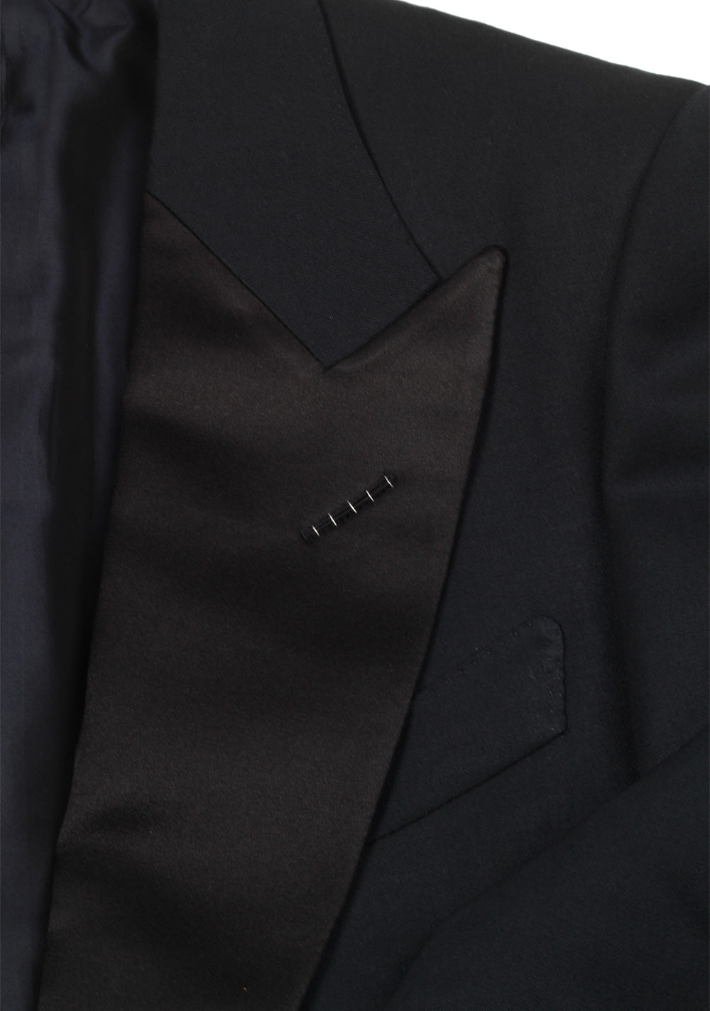 TOM FORD Windsor Black Tuxedo Smoking Suit Size 46 / 36R U.S. Fit A