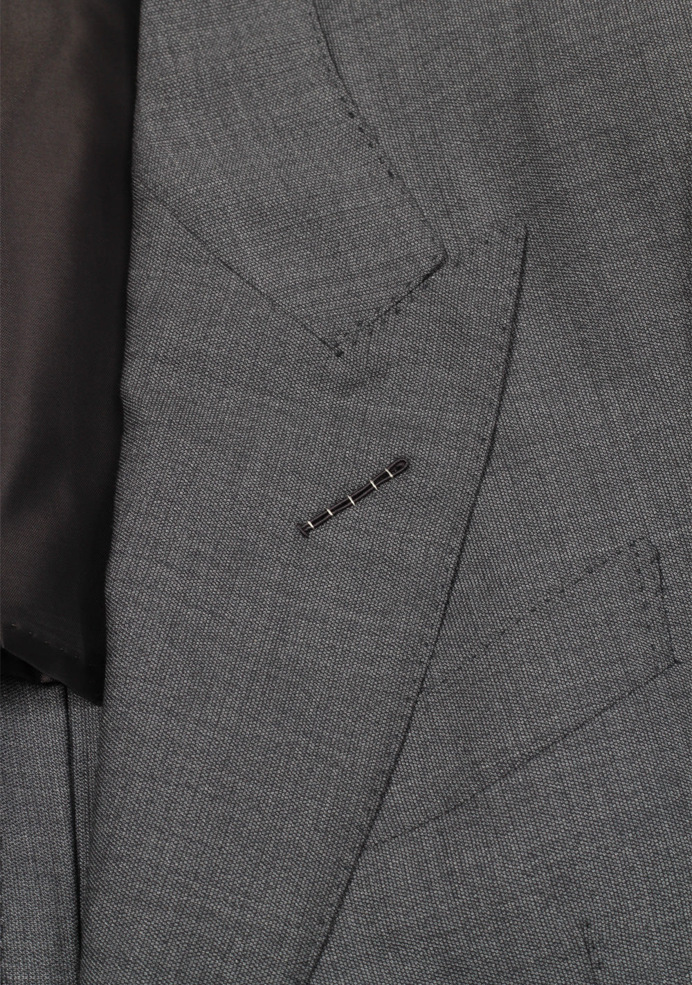 TOM FORD Shelton Gray Suit Size 46 / 36R U.S. In Wool Silk