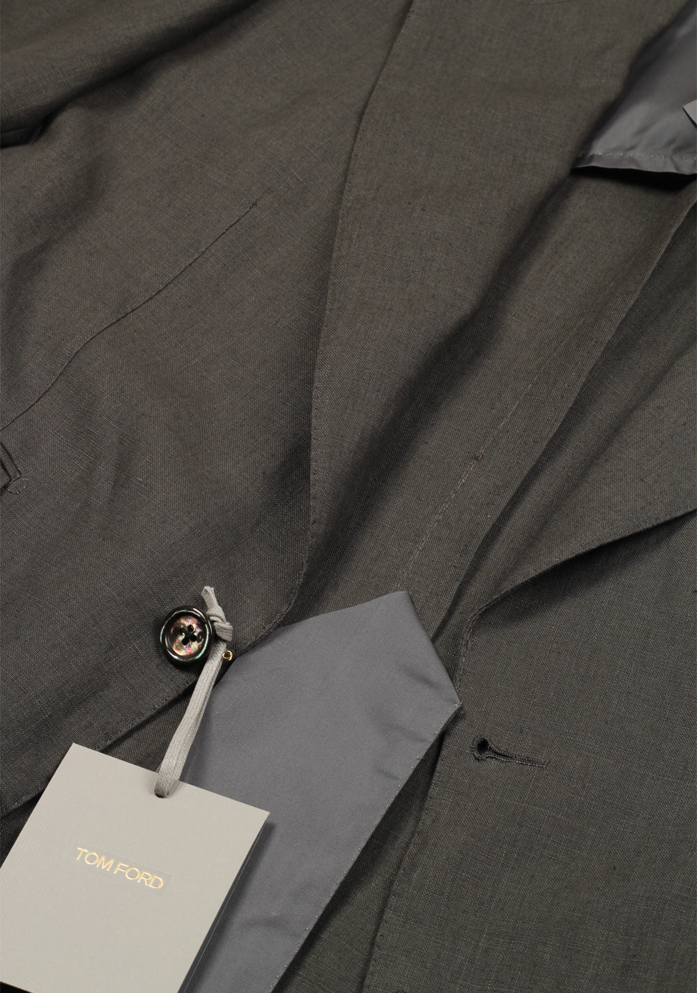 TOM FORD Shelton Gray Suit Size 46 / 36R U.S. In Linen