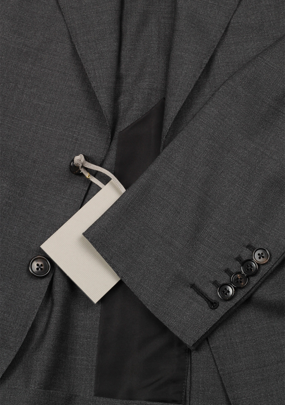TOM FORD Shelton Gray Checked Suit Size 46 / 36R U.S. In Wool