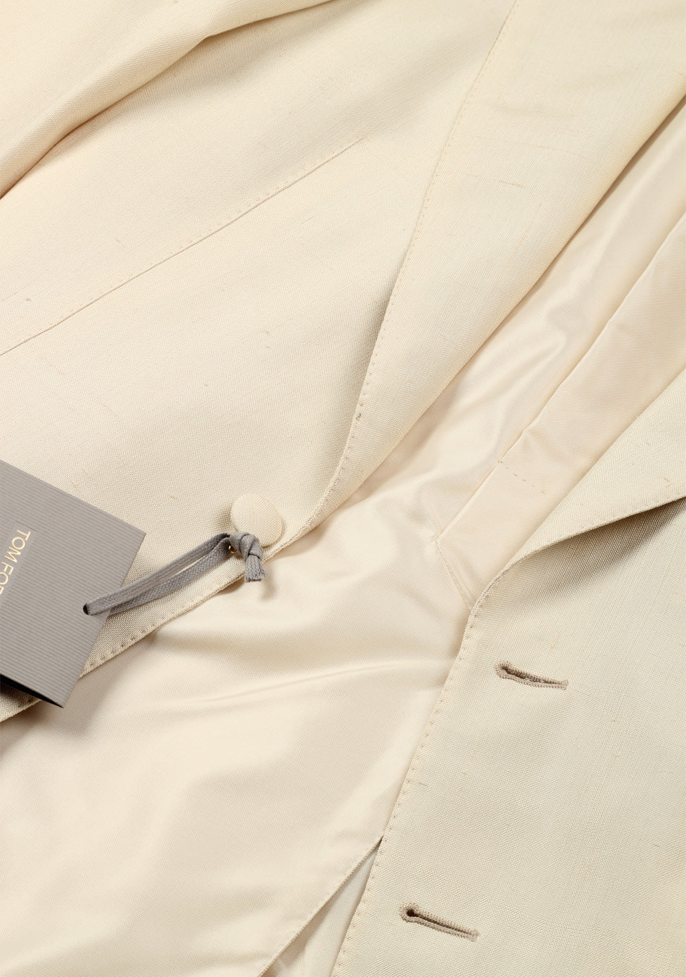TOM FORD Shelton Ivory Tuxedo Smoking Suit Size 46 / 36R U.S. In Silk