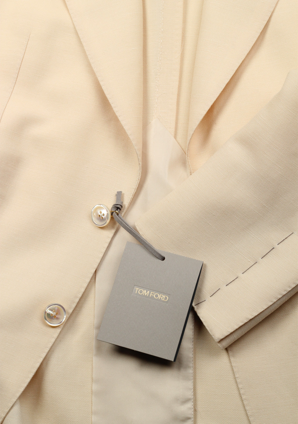 TOM FORD Shelton Cream Suit Size 48 / 38R U.S. In Wool Linen Mohair