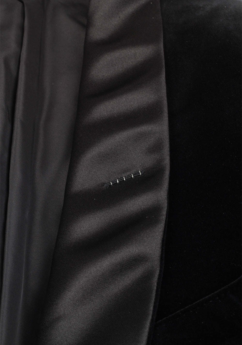 TOM FORD Windsor Shawl Collar Black Sport Coat Tuxedo Dinner Jacket Size 52 / 42R U.S. Fit A