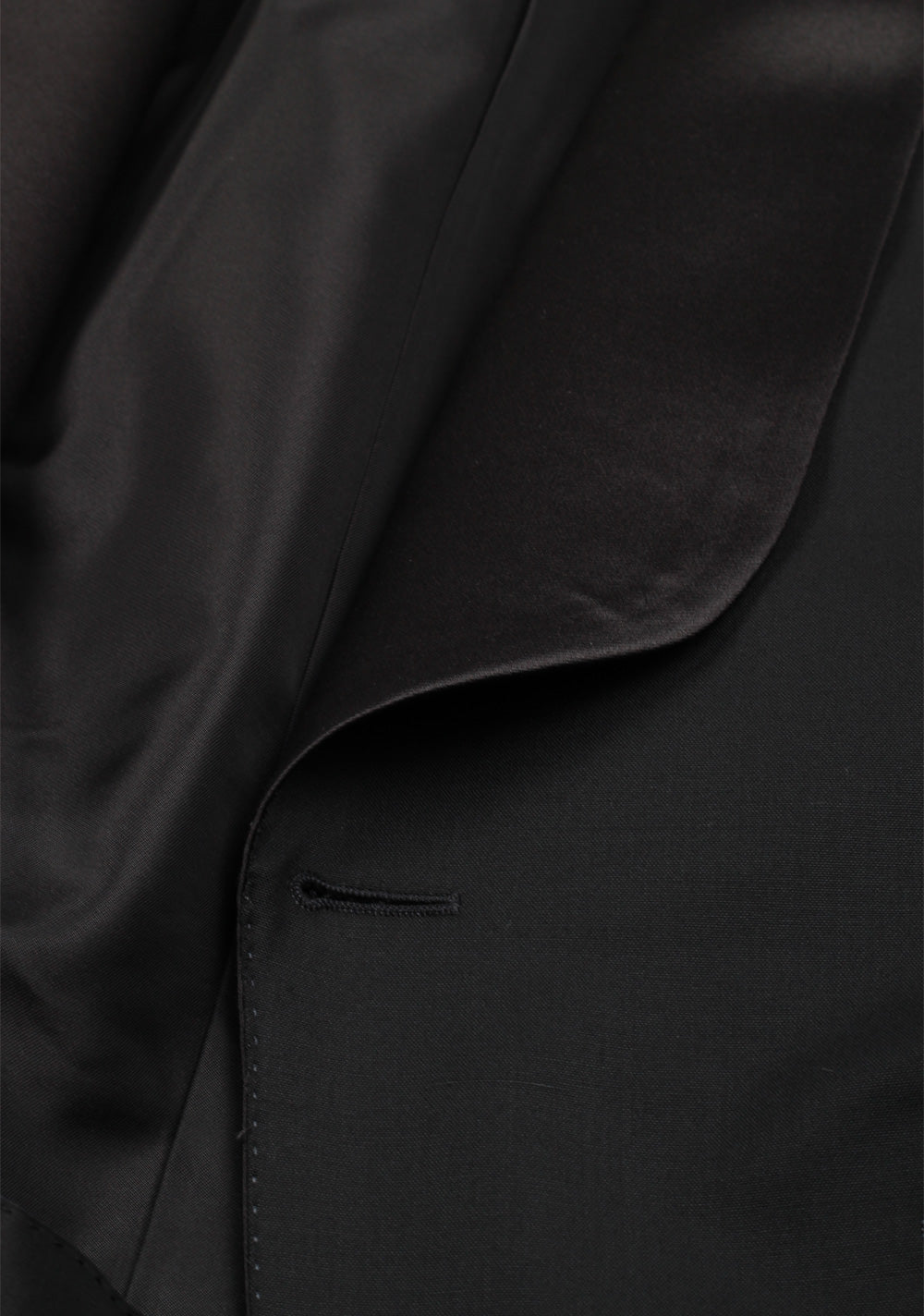 TOM FORD O'Connor Black Shawl Collar Tuxedo Smoking Suit Size 48C / 38S U.S. Fit Y