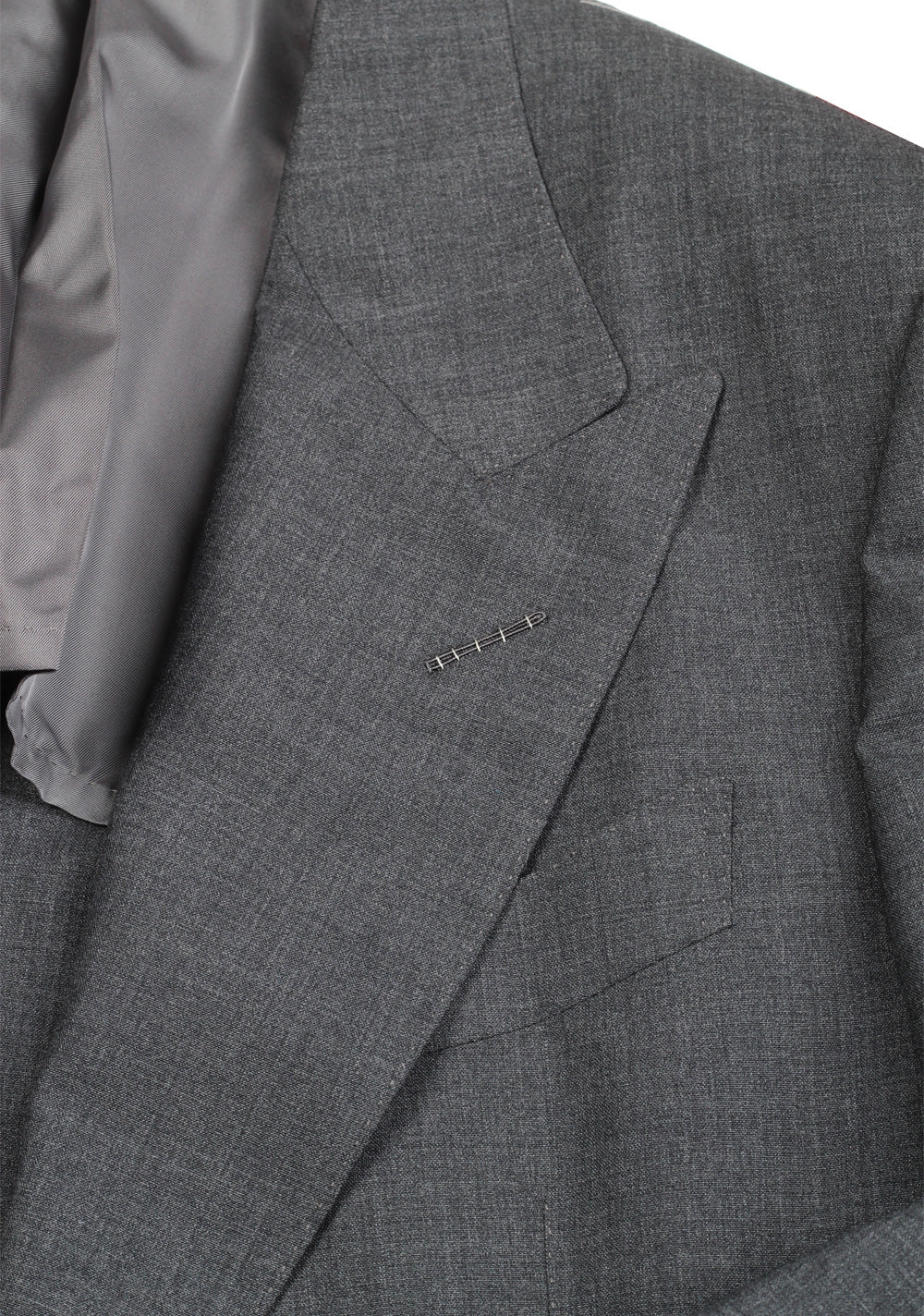TOM FORD Shelton Gray Suit Size 50 / 40R U.S. In Wool