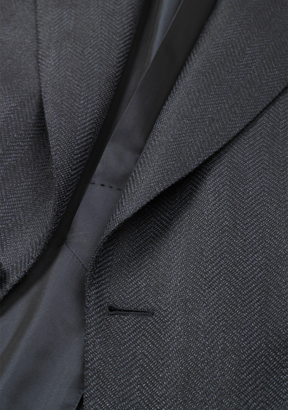TOM FORD Shelton Blueish Gray Suit Size 48 / 38R U.S. In Mohair Wool