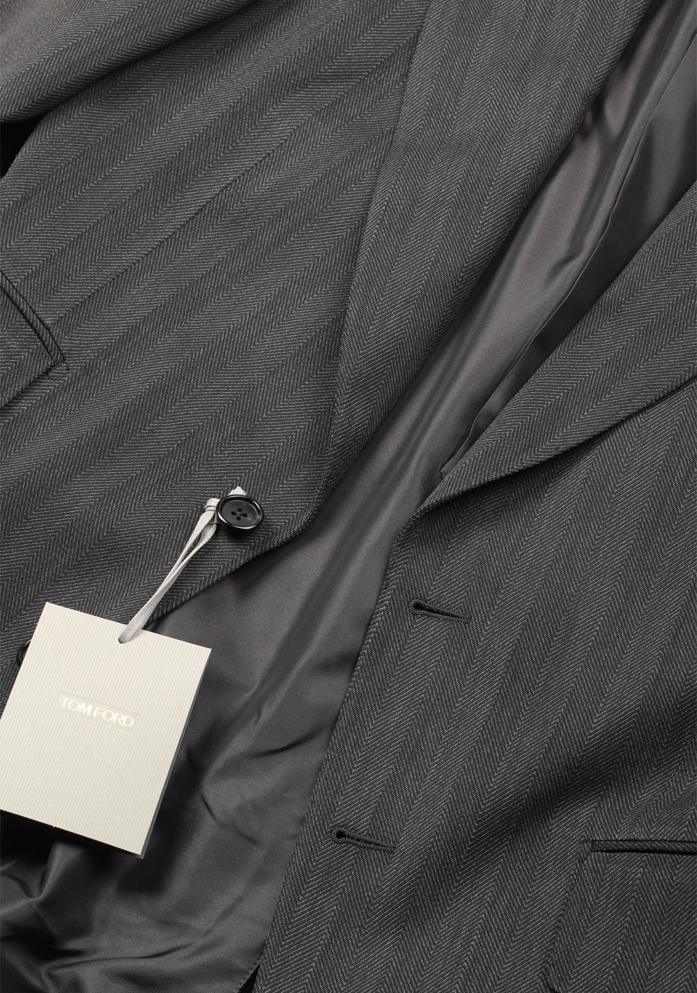 TOM FORD Shelton Gray Suit Size 48 / 38R U.S. In Wool