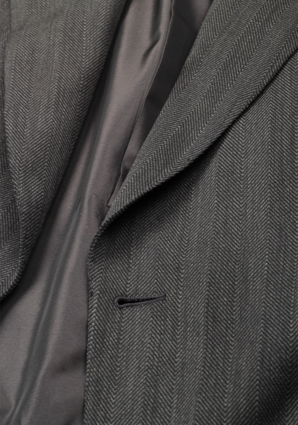 TOM FORD Shelton Gray Suit Size 48 / 38R U.S. In Wool