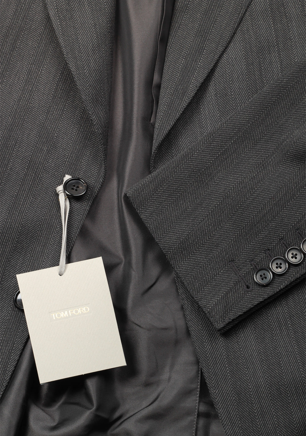 TOM FORD Shelton Gray Suit Size 48 / 38R U.S. In Wool
