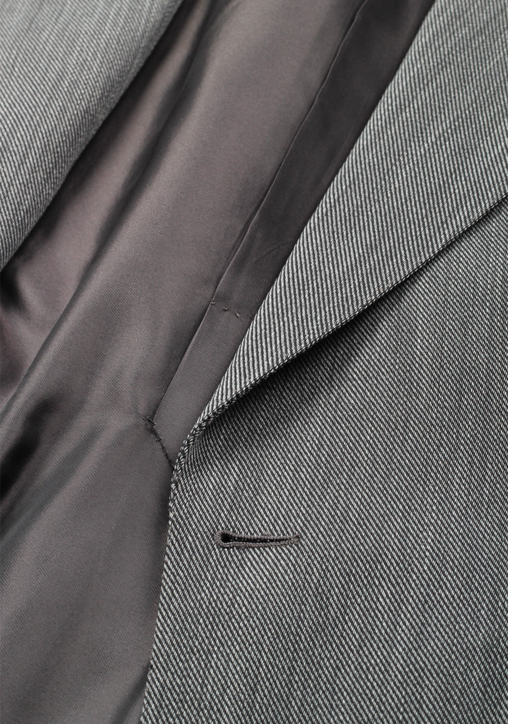 TOM FORD Shelton Gray Suit Size 48 / 38R U.S. In Wool