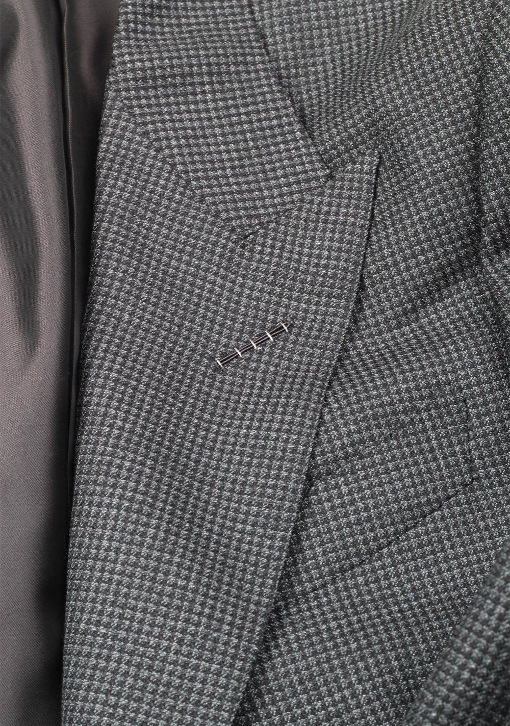 TOM FORD Shelton Gray Suit Size 48 / 38R U.S. In Mohair Wool