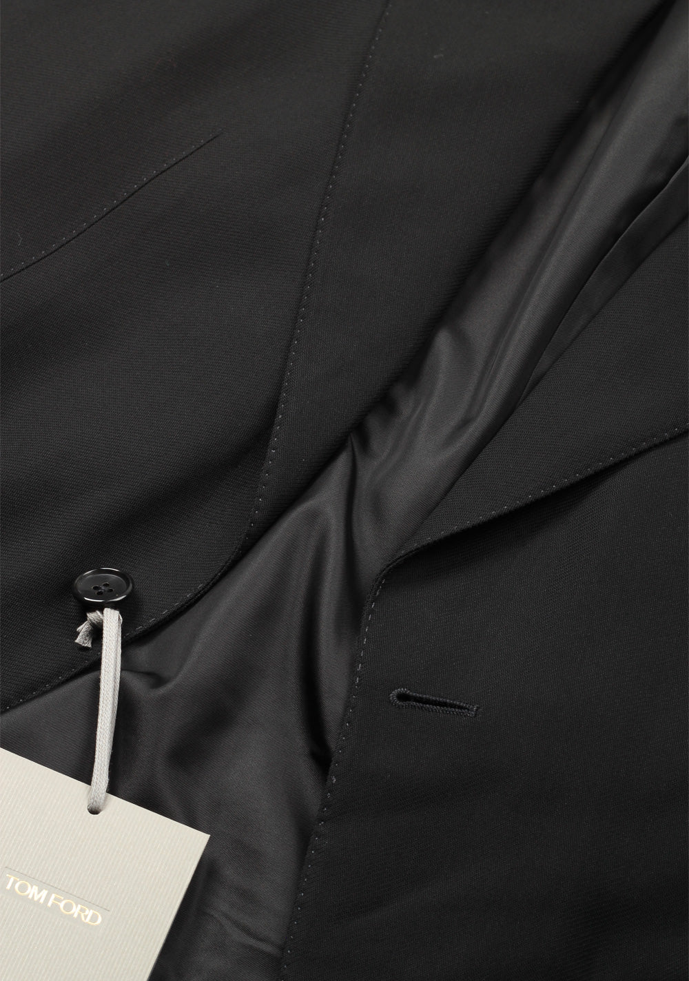 TOM FORD Shelton Black Suit Size 48 / 38R U.S. In Wool Blend