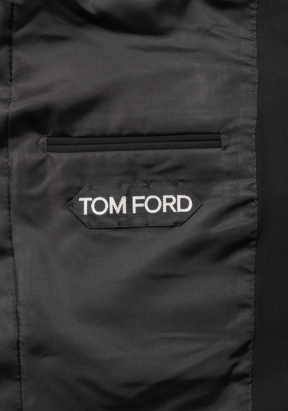 TOM FORD Shelton Black Suit Size 48 / 38R U.S. In Wool Blend