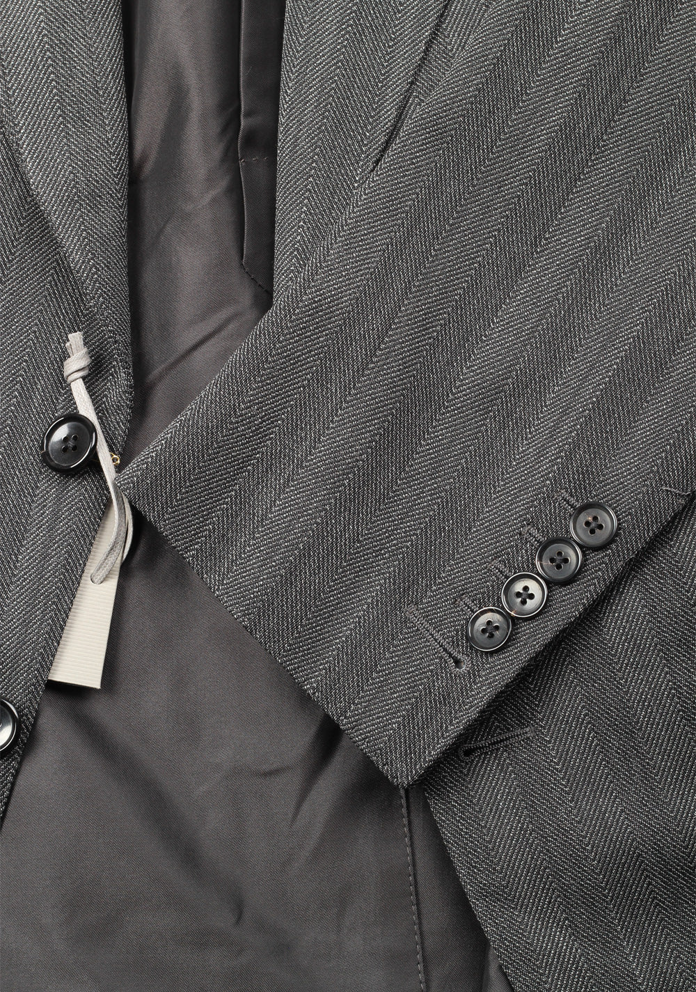 TOM FORD Shelton Gray Suit Size 48 / 38R U.S. In Wool