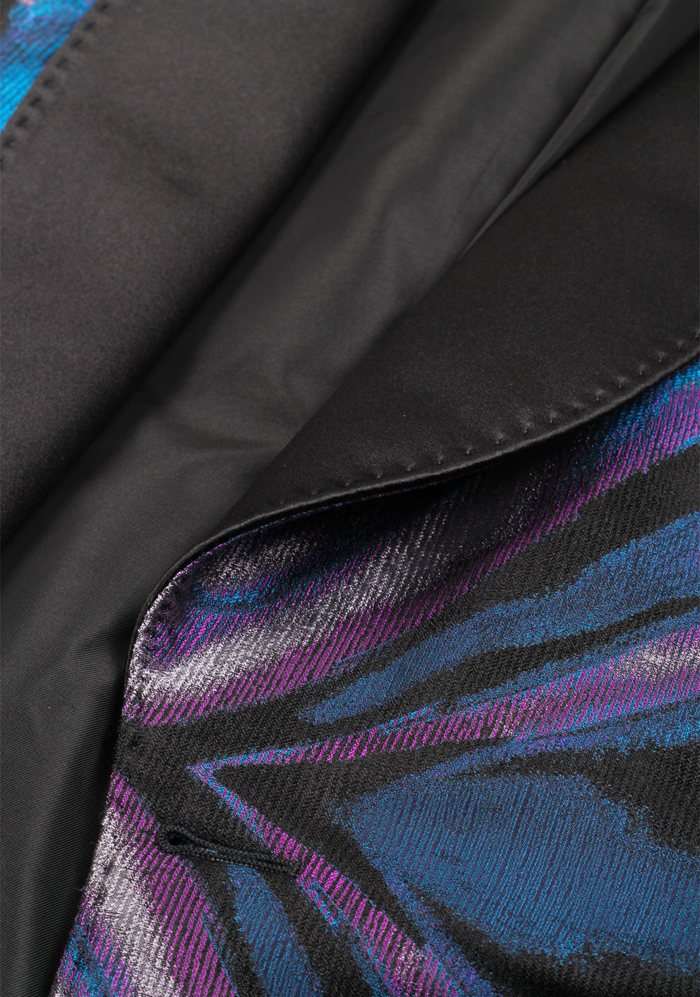 TOM FORD Shelton Purple Shawl Collar Sport Coat Tuxedo Dinner Jacket Size 48 / 38R U.S.