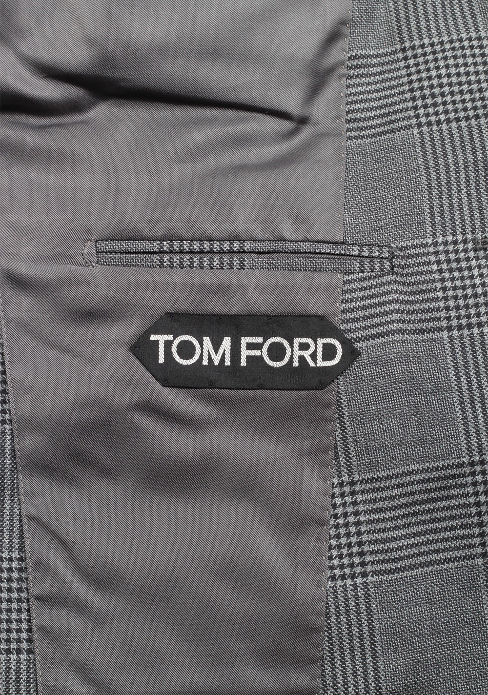 TOM FORD Shelton Checked Gray Suit Size 48 / 38R U.S. In Wool Silk
