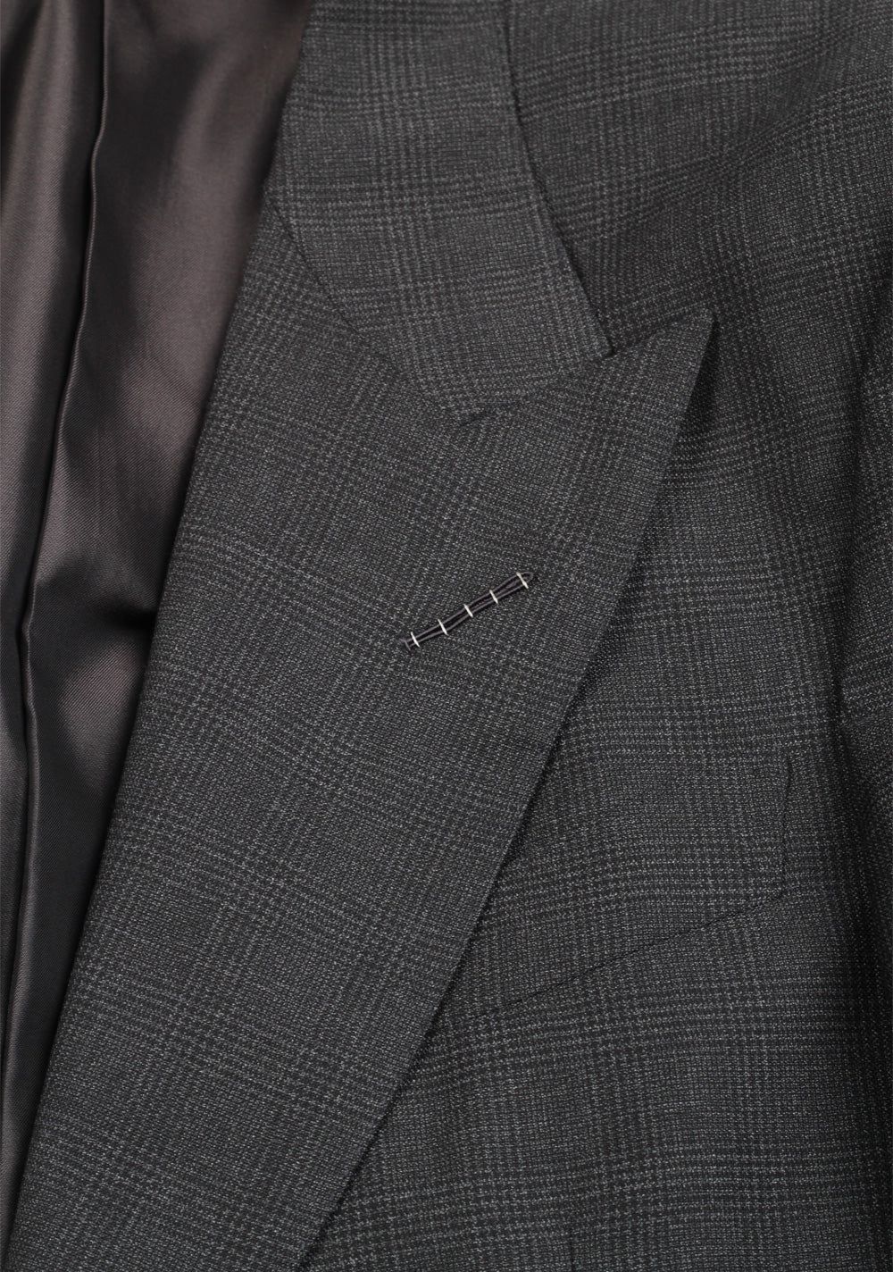 TOM FORD Shelton Checked Gray Suit Size 48 / 38R U.S. In Wool