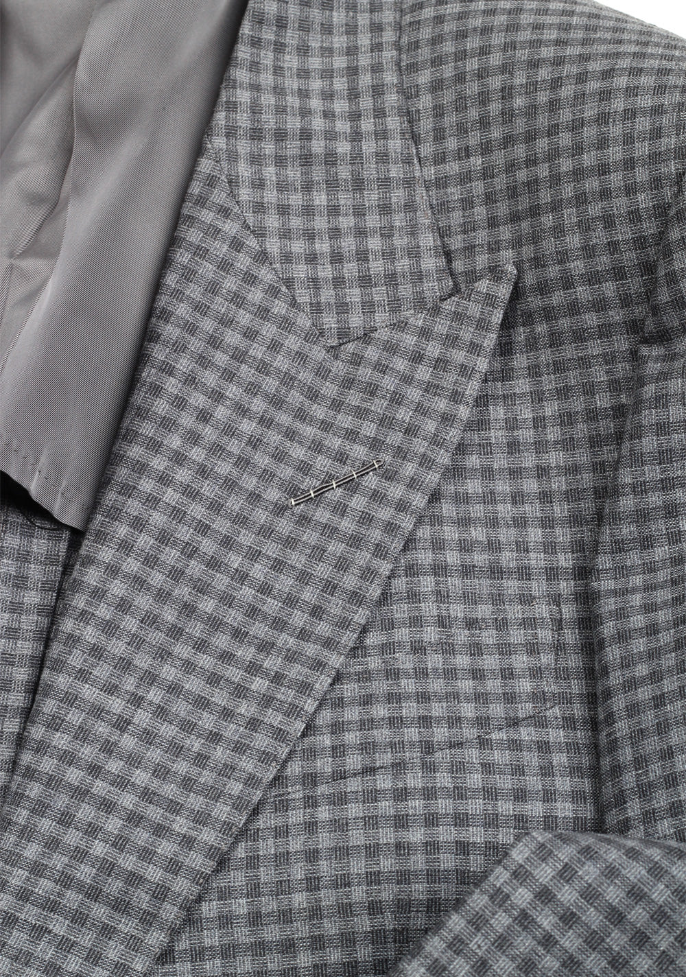 TOM FORD Shelton Checked Gray Suit Size 48 / 38R U.S. In Wool