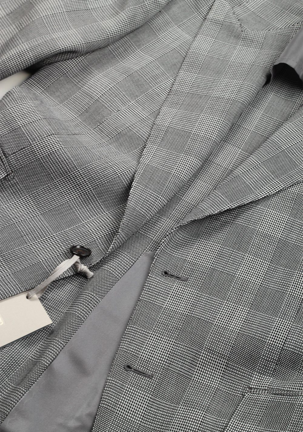 TOM FORD Shelton Checked Gray Suit Size 48 / 38R U.S. In Wool