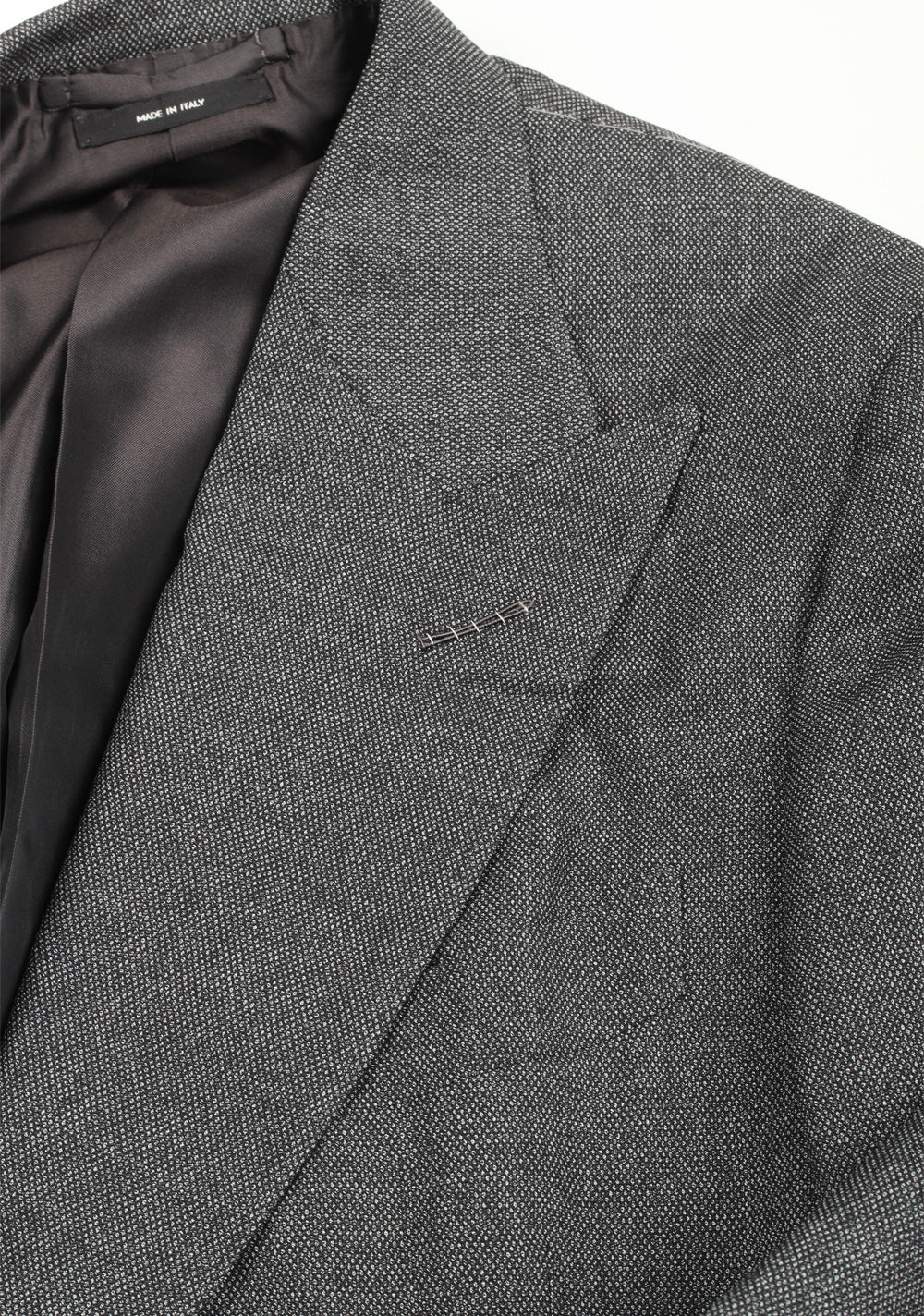 TOM FORD Shelton Gray Double Breasted Suit Size 48 / 38R U.S. In Wool
