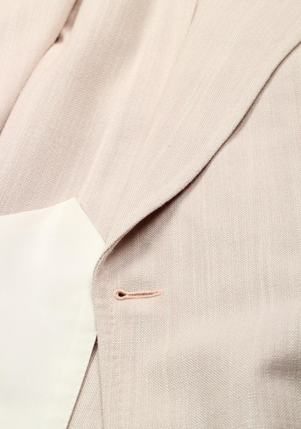 TOM FORD Shelton Beige Suit Size 48 / 38R U.S. In Silk
