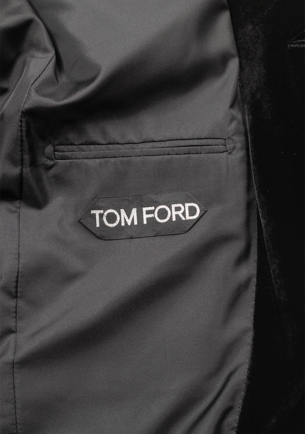 TOM FORD Buckley Black Velvet Sport Coat Tuxedo Dinner Jacket Size 48 / 38R U.S. Base V