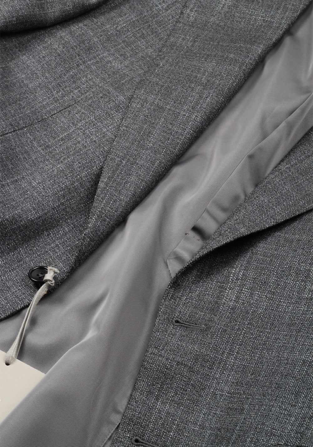TOM FORD Shelton Gray Suit Size 50 / 40R U.S. In Wool Silk