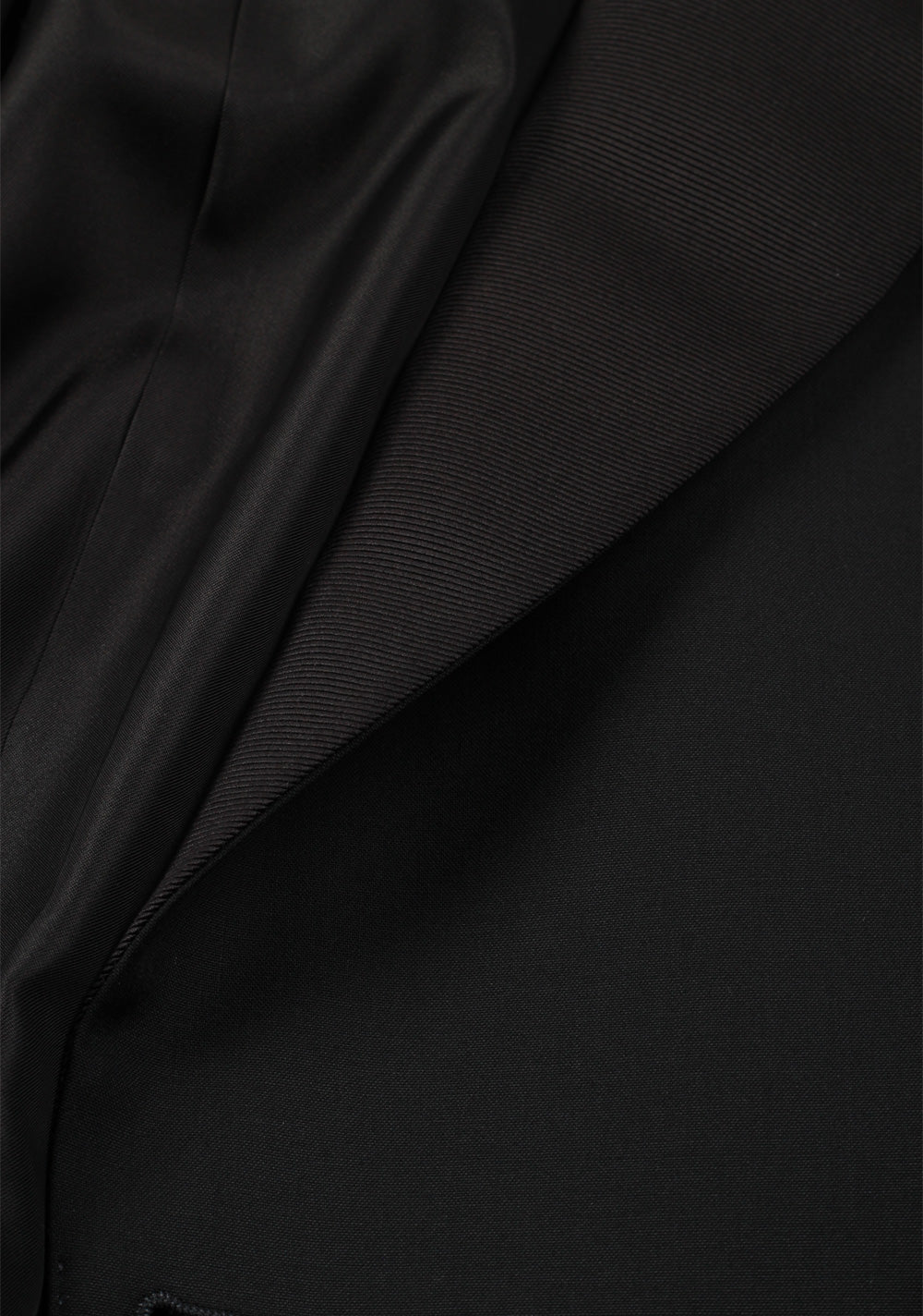 TOM FORD Windsor Black Tuxedo Smoking Suit Size 58 / 48R U.S. Fit A