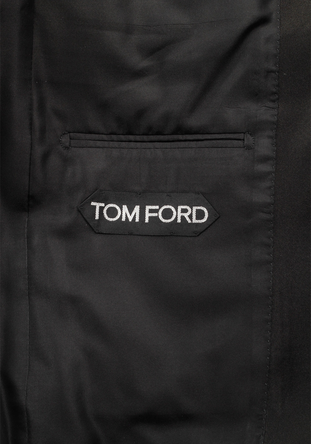 TOM FORD Shelton Black Shawl Collar Tuxedo Smoking Suit Size 48C / 38S U.S.